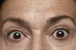 Wem zeigst du deine Unterwäsche? Warum das Ausloggen sinnvoll ist